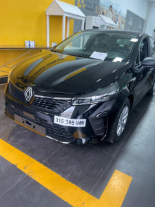 RENAULT